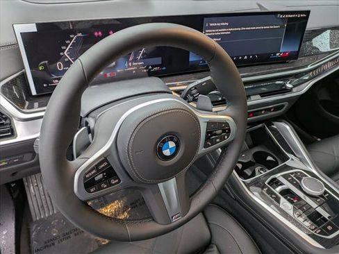 New 2026 BMW X6 xDrive40i image 3