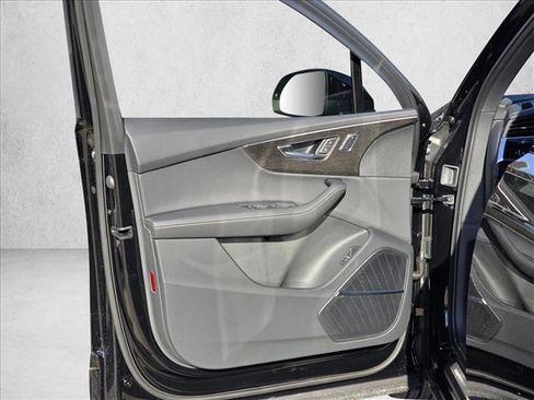New 2026 Audi Q7 3.0T Premium Plus image 13