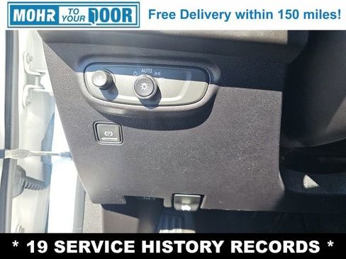 Used 2018 GMC Terrain SLE image 33