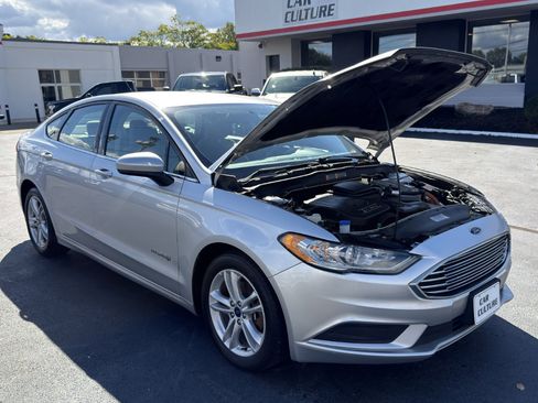 Used 2018 Ford Fusion S image 47