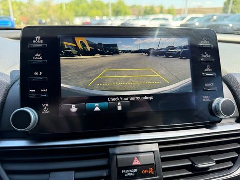 Used 2020 Honda Accord Sport image 19