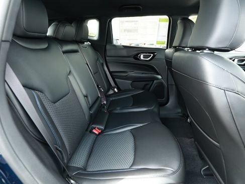 New 2026 Jeep Compass Latitude AWD/4WD image 27