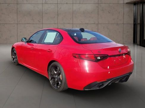 Used 2021 Alfa Romeo Giulia Ti Sport image 7