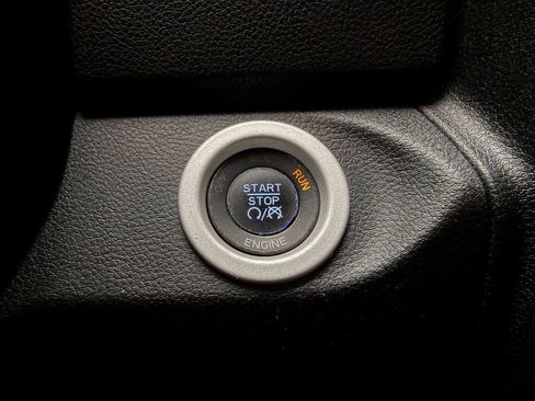 Used 2013 RAM 1500 Sport w/ Sport Premium Group AWD/4WD image 33