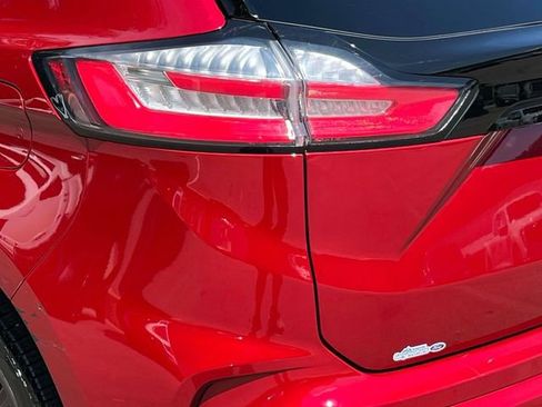 Certified 2024 Ford Edge ST-Line AWD/4WD image 10
