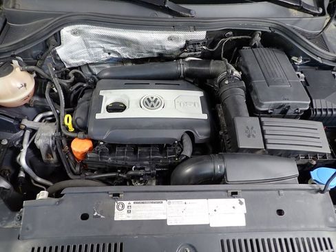 Used 2014 Volkswagen Tiguan SE AWD/4WD image 41