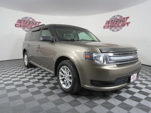 Used 2014 Ford Flex SE image 9