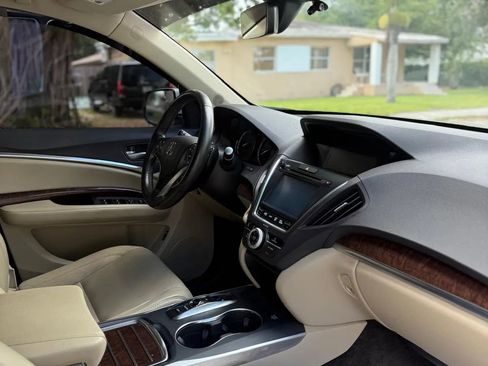 Used 2019 Acura MDX SH-AWD image 16