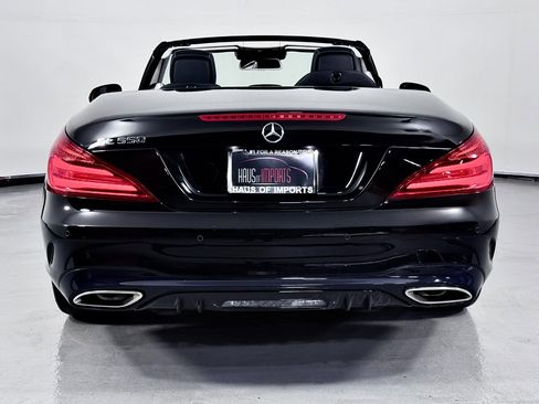 Used 2017 Mercedes-Benz SL 550 image 8