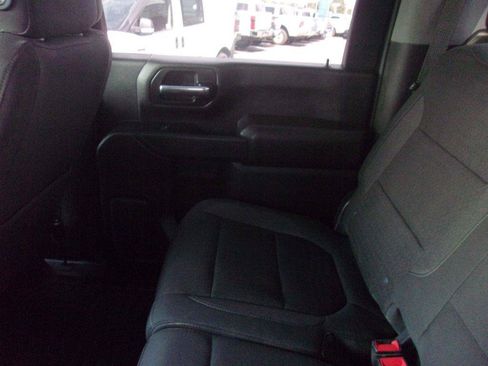 Used 2022 Chevrolet Silverado 2500 LT w/ Convenience Package AWD/4WD image 15