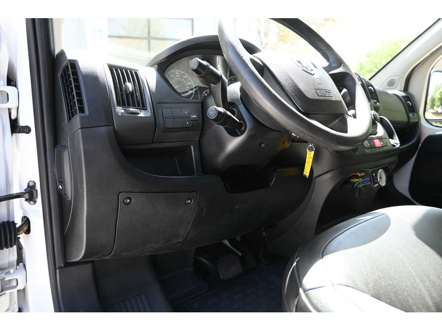 Used 2014 RAM ProMaster 1500 w/ Premium Appearance Group FWD image 25