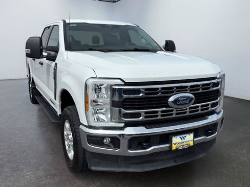 Used 2025 Ford F250 XLT AWD/4WD image 7