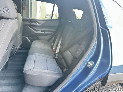 Used 2025 Chevrolet Equinox LT image 37