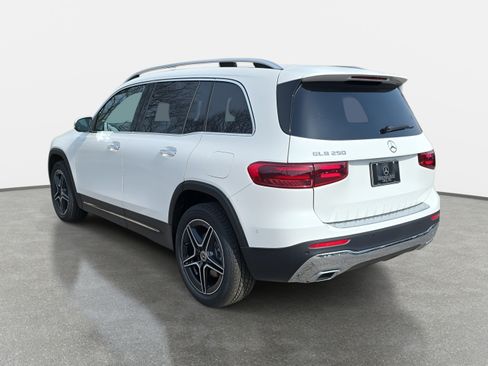 New 2026 Mercedes-Benz GLB 250 GLB 250 image 7