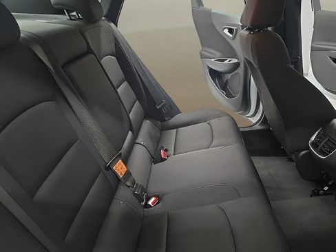 Used 2024 Chevrolet Malibu LT FWD image 17