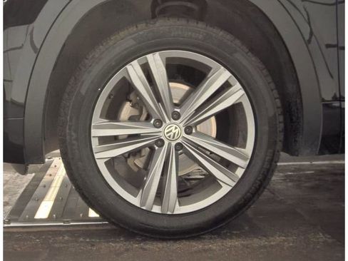 Used 2019 Volkswagen Atlas SEL R-Line image 13