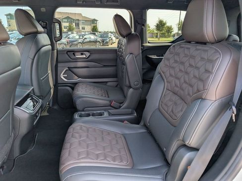 New 2026 Nissan Armada Platinum RWD image 20