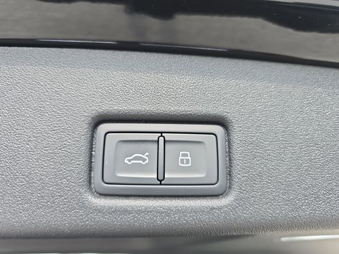 New 2026 Audi SQ5 Premium Plus image 13