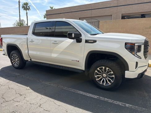 Certified 2023 GMC Sierra 1500 AT4 w/ AT4 Premium Package image 4