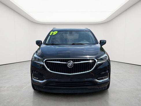 Used 2019 Buick Enclave Essence FWD image 2