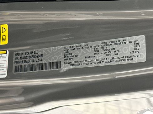 Used 2023 Jeep Wrangler Sahara w/ Cold Weather Group image 12