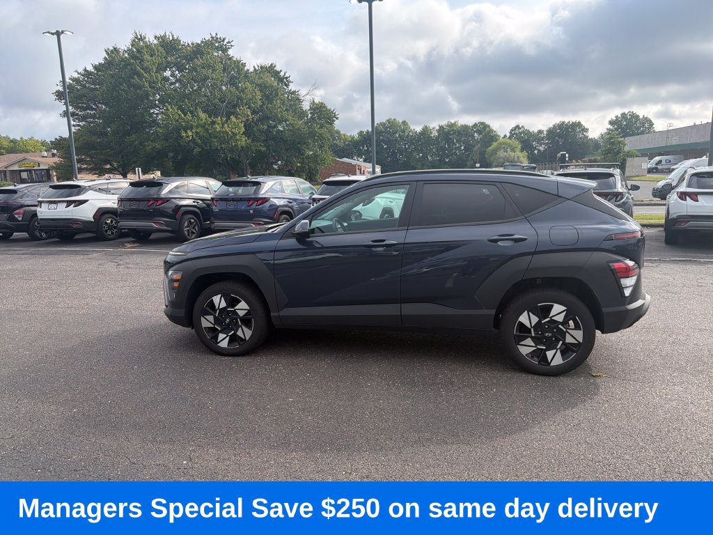 Used 2025 Hyundai Kona SEL AWD/4WD image 8