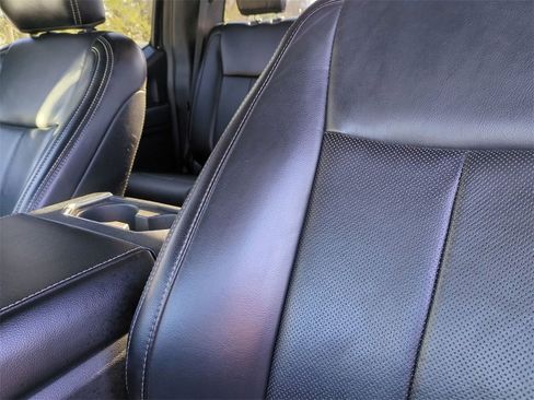 Used 2020 Ford F250 Lariat image 16