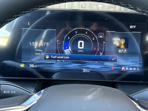 New 2026 Chevrolet Equinox LT w/ Convenience Package II FWD image 25