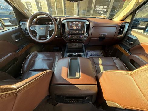 Used 2015 Chevrolet Silverado 3500 High Country w/ Duramax Plus Package image 24