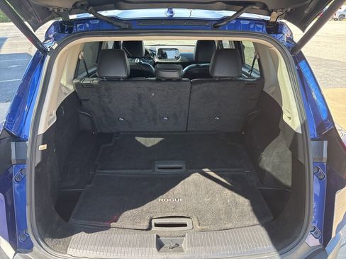 Used 2023 Nissan Rogue SL w/ SL Premium Package FWD image 25