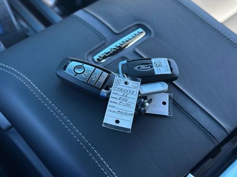 New 2026 Ford F150 Platinum w/ Equipment Group 701A Base image 34