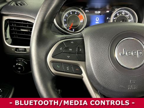 Used 2019 Jeep Cherokee Limited AWD/4WD image 11