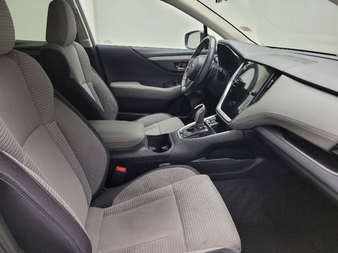 Used 2023 Subaru Outback Premium AWD/4WD image 18
