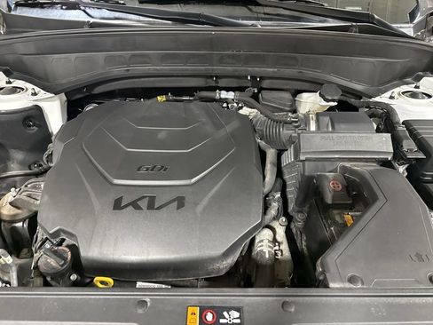 Used 2025 Kia Telluride S AWD/4WD image 27