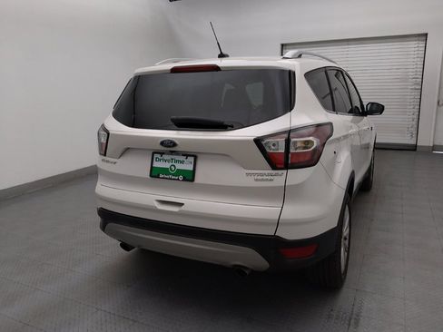 Used 2017 Ford Escape Titanium FWD image 7