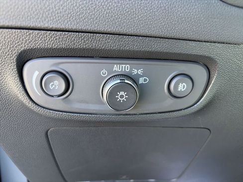 Used 2023 Buick Encore GX Preferred image 23