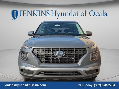 New 2026 Hyundai Venue SE FWD image 10