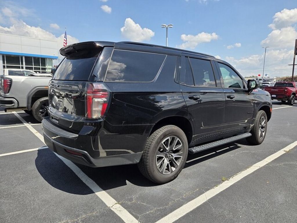 Used 2021 Chevrolet Tahoe Z71 w/ Rear Media and Nav Package AWD/4WD image 6