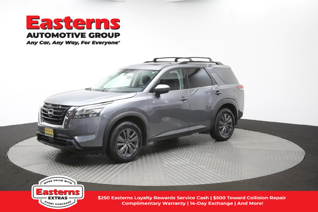 Used 2023 Nissan Pathfinder SV w/ SV Premium Package AWD/4WD image 61