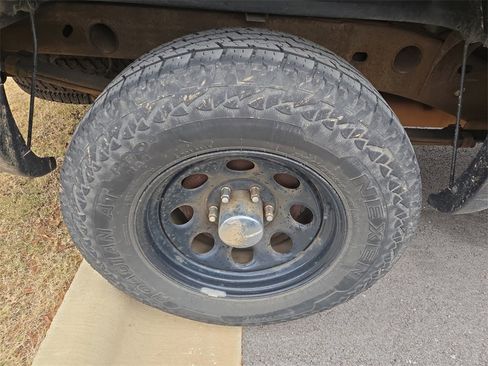 Used 2005 Chevrolet Silverado 1500 LS w/ Light Duty Power Package image 5