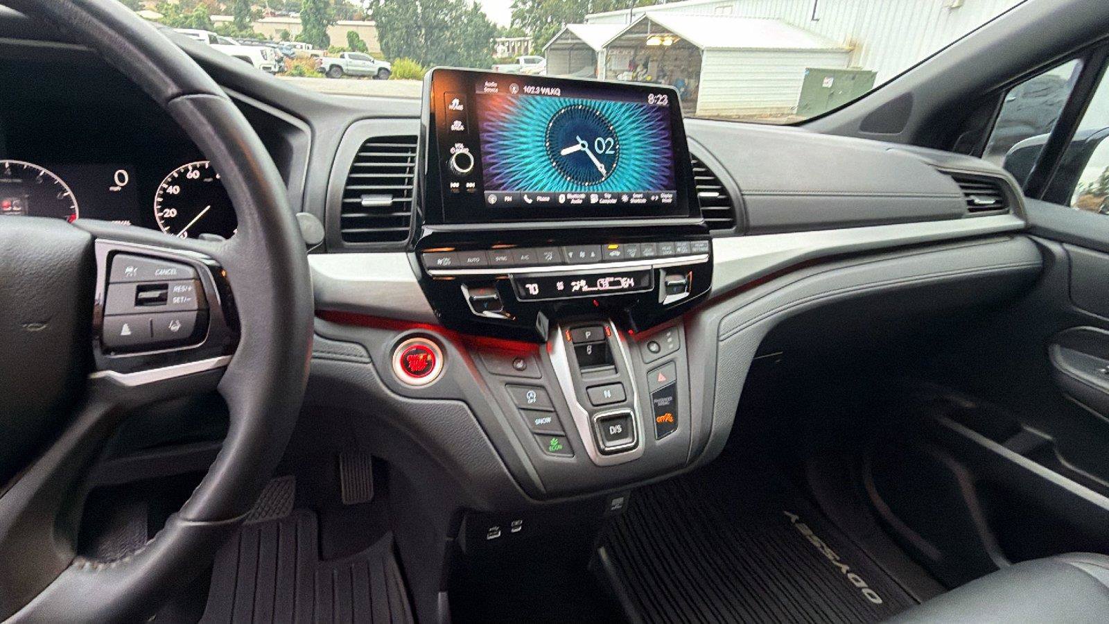 Used 2025 Honda Odyssey Sport-L image 6