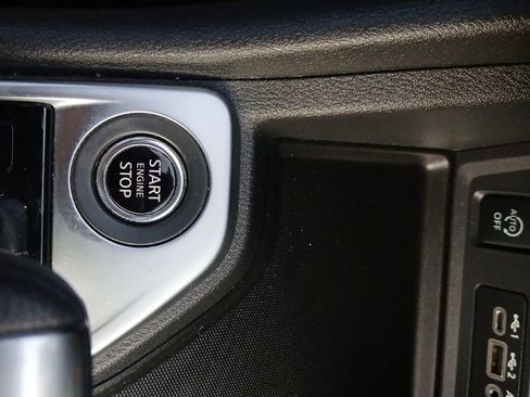 Used 2024 Nissan Sentra SV image 20