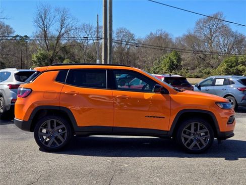 New 2026 Jeep Compass Latitude AWD/4WD image 12