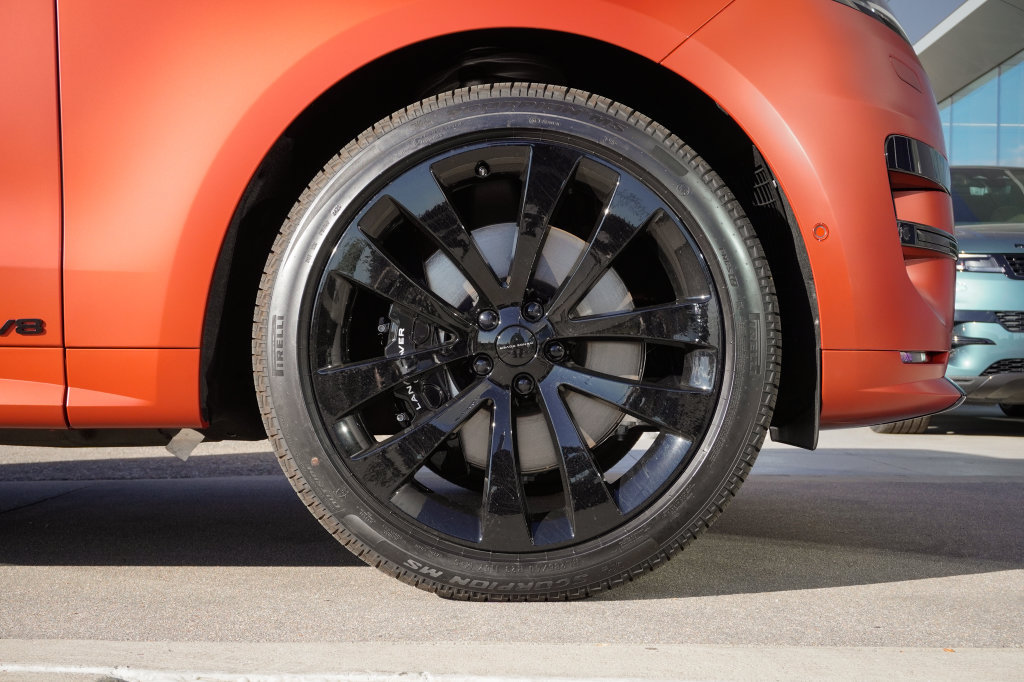 New 2027 Land Rover Range Rover Sport Twenty Edition AWD/4WD image 35