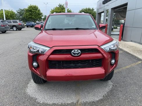Used 2016 Toyota 4Runner SR5 w/ Convenience Package AWD/4WD image 6