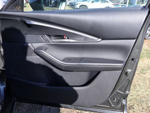 New 2026 MAZDA CX-30 AWD 2.5 S w/ Select Sport Pkg image 9