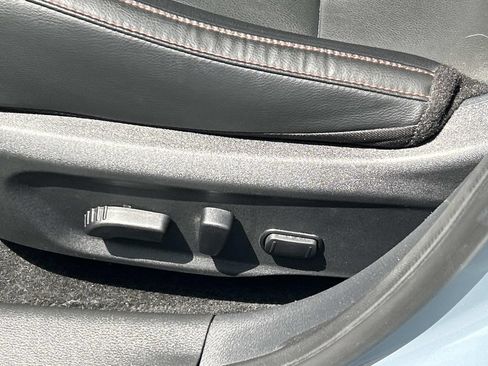 Certified 2025 Nissan Sentra SR w/ SR Premium Package FWD image 16