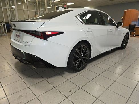Used 2024 Lexus IS 300 F Sport image 8