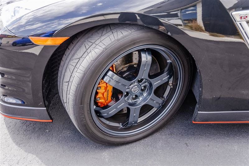 Used 2015 Nissan GT-R Black Edition AWD/4WD image 43