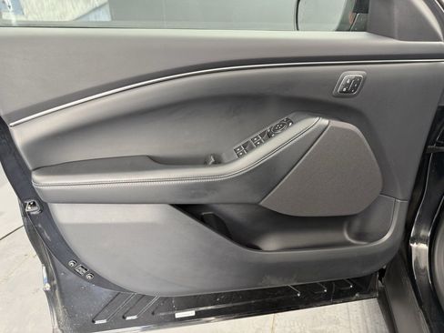 Used 2024 Ford Mustang Mach-E Select w/ Comfort Package Lite image 25